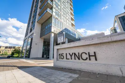 Condo Apartment in Brampton