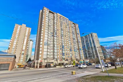 285 Enfield Place 204, Mississauga, On L5b 3y6