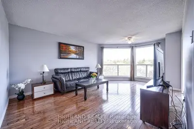 #705 1700 The Collegeway, Mississauga, On, L5l 4m2