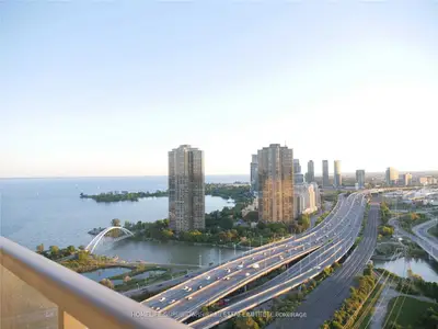 105 The Queensway Avenue 3007, Toronto W01, On M6s 5b5