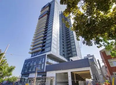 Condo Apartment in Burlington
