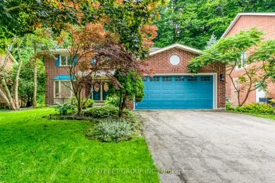 398 Bonny Meadow Road, Oakville, On L6j 6j1