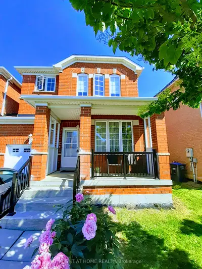 3162 Morning Glory Mews, Mississauga, On L5m 6v3