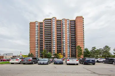 Condo Apartment in Toronto