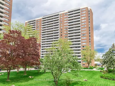 270 Scarlett Road 301, Toronto W03, On M6n 4x7