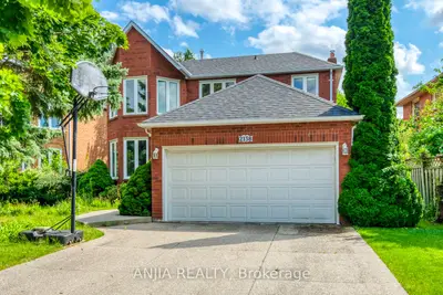 2138 Glenora Drive, Oakville, On L6h 4b3