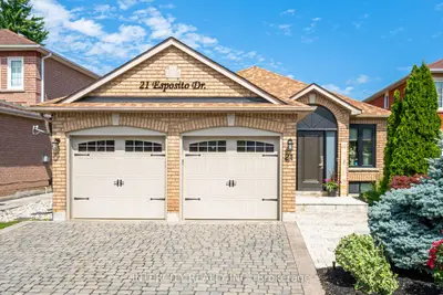 Detached in Caledon