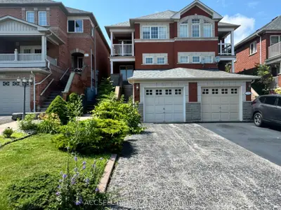 411 Wildgrass Road, Mississauga, On L5b 4h5