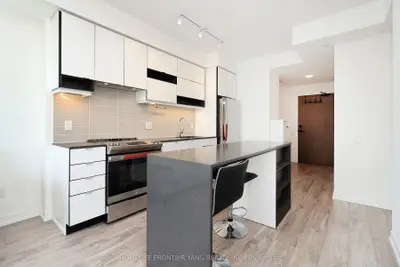 4065 Confederation Parkway 2805, Mississauga, On L5b 0l4