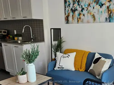 2200 Lake Shore Boulevard W 818, Toronto W06, On M8v 1a4