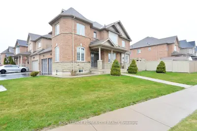 Detached in Brampton