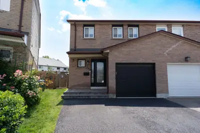 760 Ashburnham Place, Mississauga, On L5c 3w5