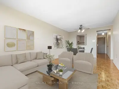 1110 Walden Circle 409, Mississauga, On L5j 4r3