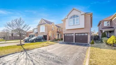 3873 Baycroft Drive, Mississauga, On L5n 8j5