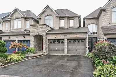 1180 Agram Drive, Oakville, On L6h 7r9