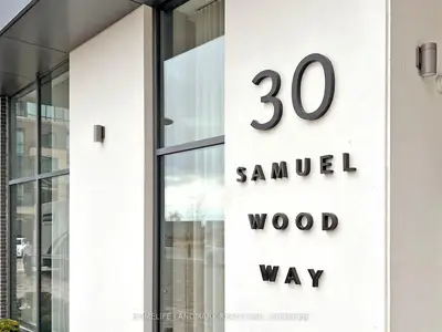 30 Samuel Wood Way 2209, Toronto W08, On M9b 0c9