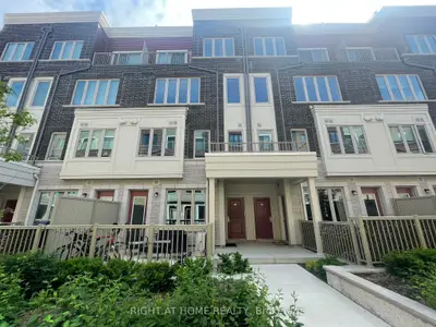 100 Long Branch Avenue 9, Toronto W06, On M8w 0c1