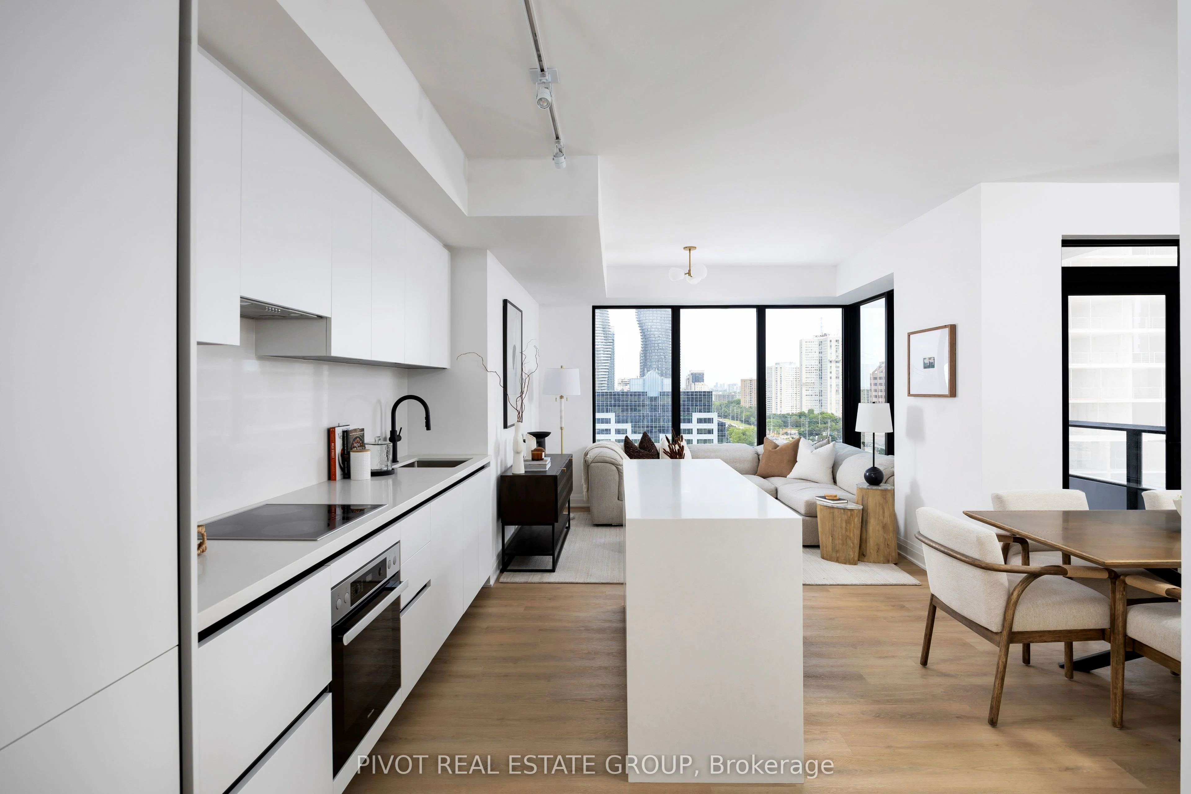 Condo Apartment in Mississauga