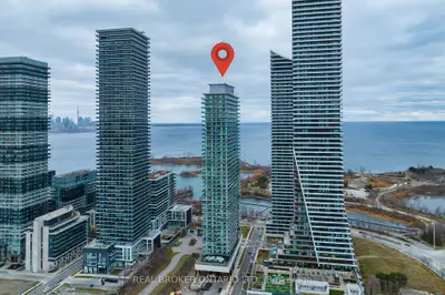 33 Shore Breeze Drive 1405, Toronto W06, On M8v 1a1