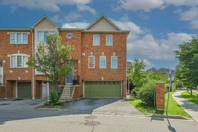 80 Acorn Place 180, Mississauga, On L4z 3s7