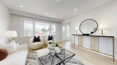 1294 Shamir Crescent, Mississauga, On L5c 1l1
