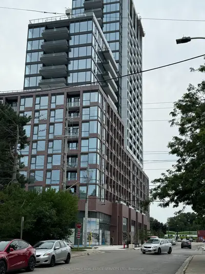 28 Ann Street 2008, Mississauga, On L5g 3g1