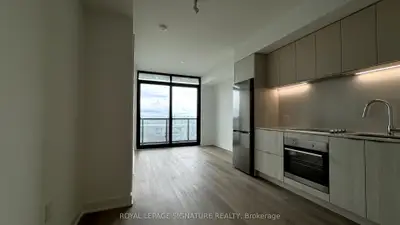 86 Dundas Street E 1211, Mississauga, On L5a 1w4