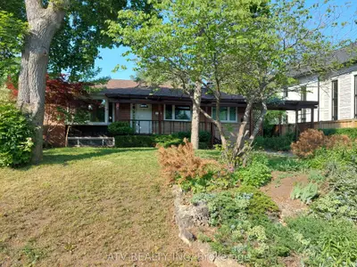 507 Trudale Court, Oakville, On L6l 4g9