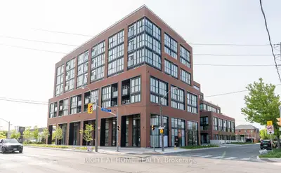 2300 St Clair Avenue W 434, Toronto W02, On M6n 1k8