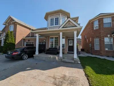 Semi-Detached in Milton