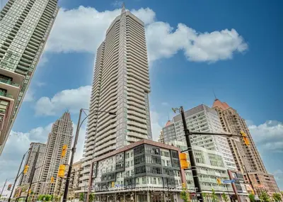 4065 Confederation Parkway 4104, Mississauga, On L5b 0l4