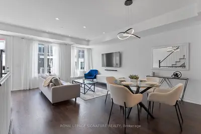 150 Long Branch Avenue 23, Toronto W06, On M8w 0b1
