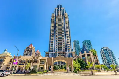 388 Prince Of Vales Drive 1809, Mississauga, On L5b 0a1