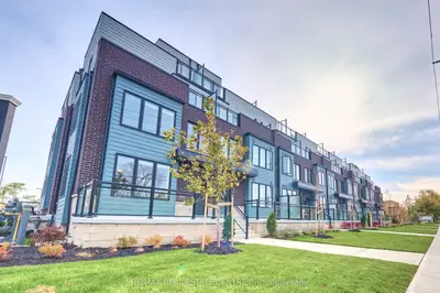 2232 Bromsgrove Road 20, Mississauga, On L5j 0b3