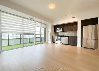 30 Shore Breeze Drive 4012, Toronto W06, On M8v 0j1