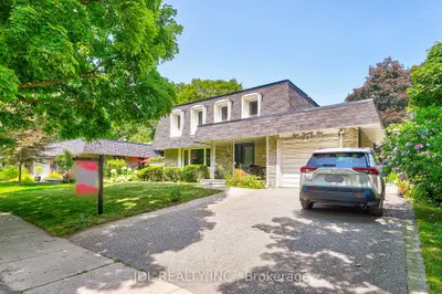 421 Canterbury Crescent, Oakville, On L6j 5k8