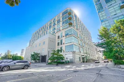Common Element Condo in Toronto