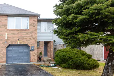 1151 Leewood Drive, Oakville, On L6m 3b9