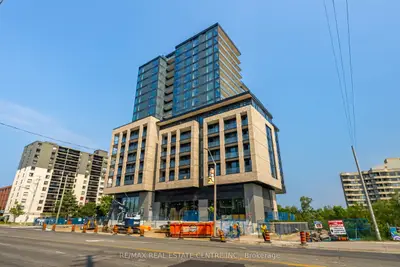 86 Dundas Street E 614, Mississauga, On L5a 1w4