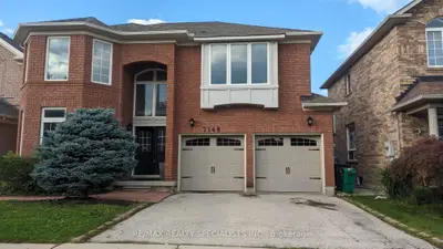 7149 Sunthorpe Lane, Mississauga, On L5n 7t1
