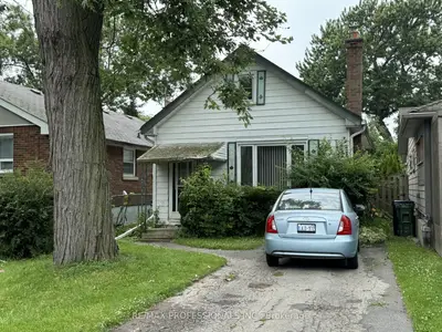 Detached in Toronto