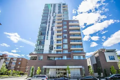 8 Ann Street 203, Mississauga, On L5g 3e6