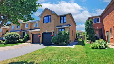 2216 Dale Ridge Drive, Oakville, On L6m 3l4