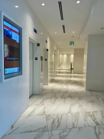 3883 Quartz Road Th07, Mississauga, On L5b 0m4