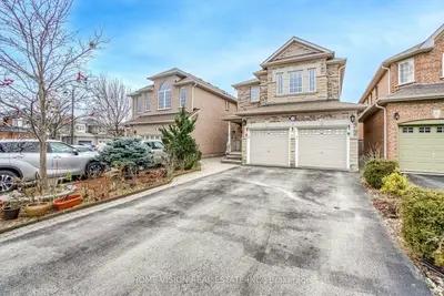 7236 Tippett Court, Mississauga, On L5w 1e6