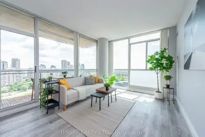 Condo Apartment in Mississauga
