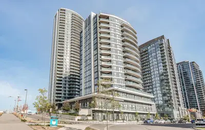 Condo Apartment in Mississauga
