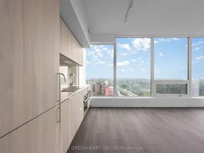 28 Ann Street 1607, Mississauga, On L5g 3g1