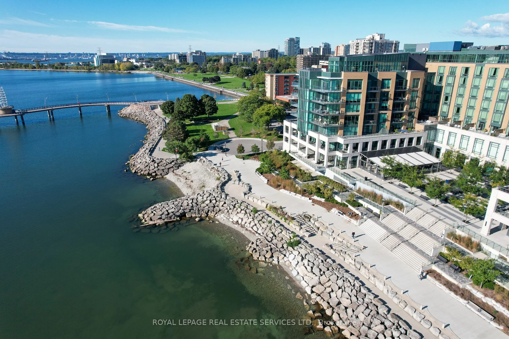 Condo Apartment in Burlington