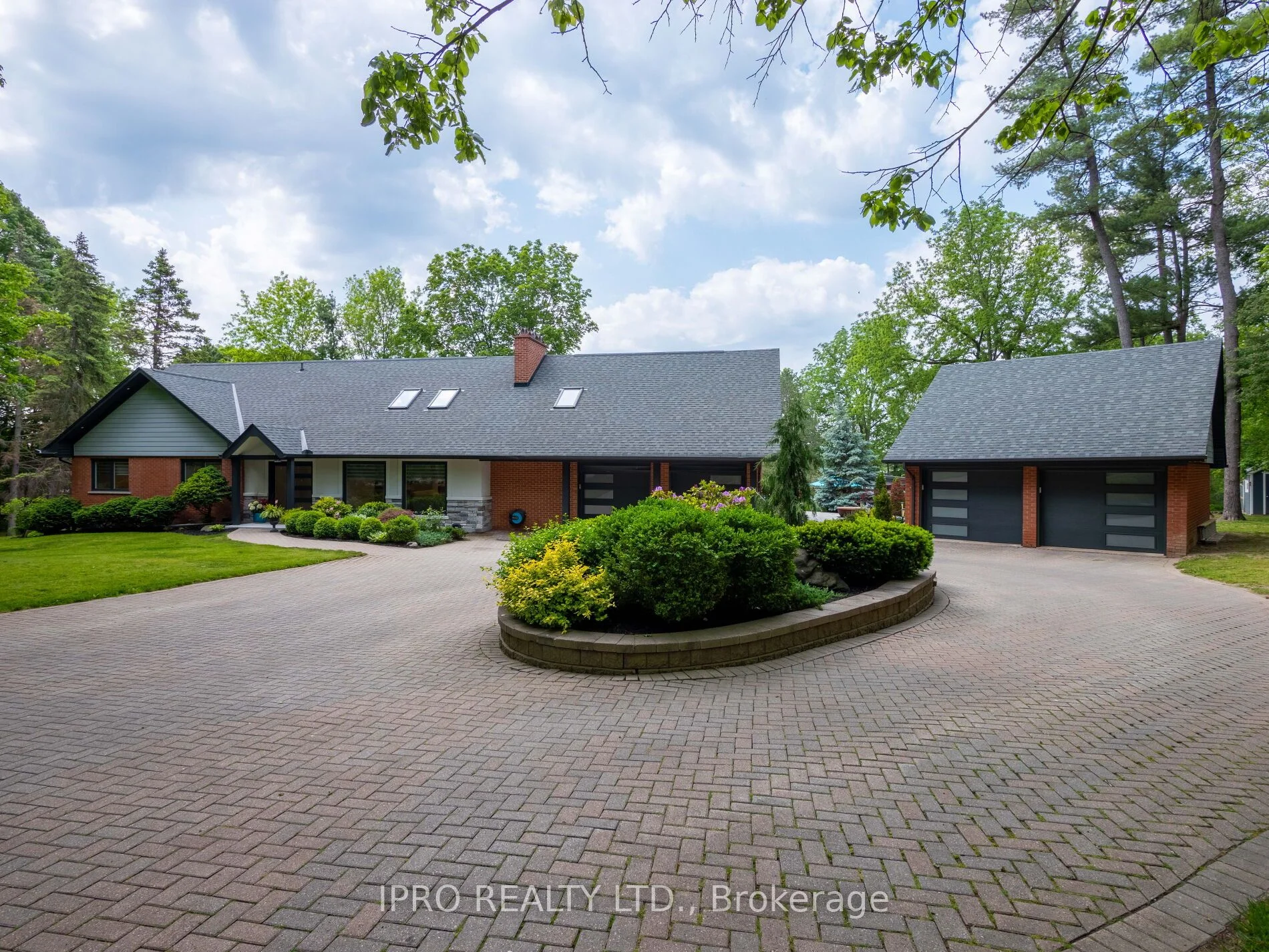 Detached in Halton Hills